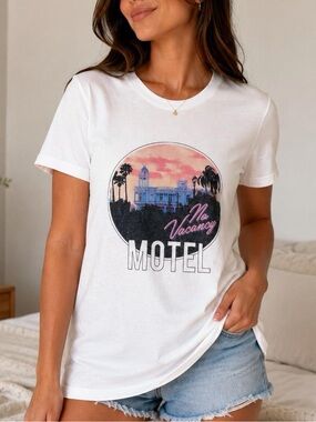 Cotton On "No Vacancy Motel" Graphic Relaxed Tee White Size XS